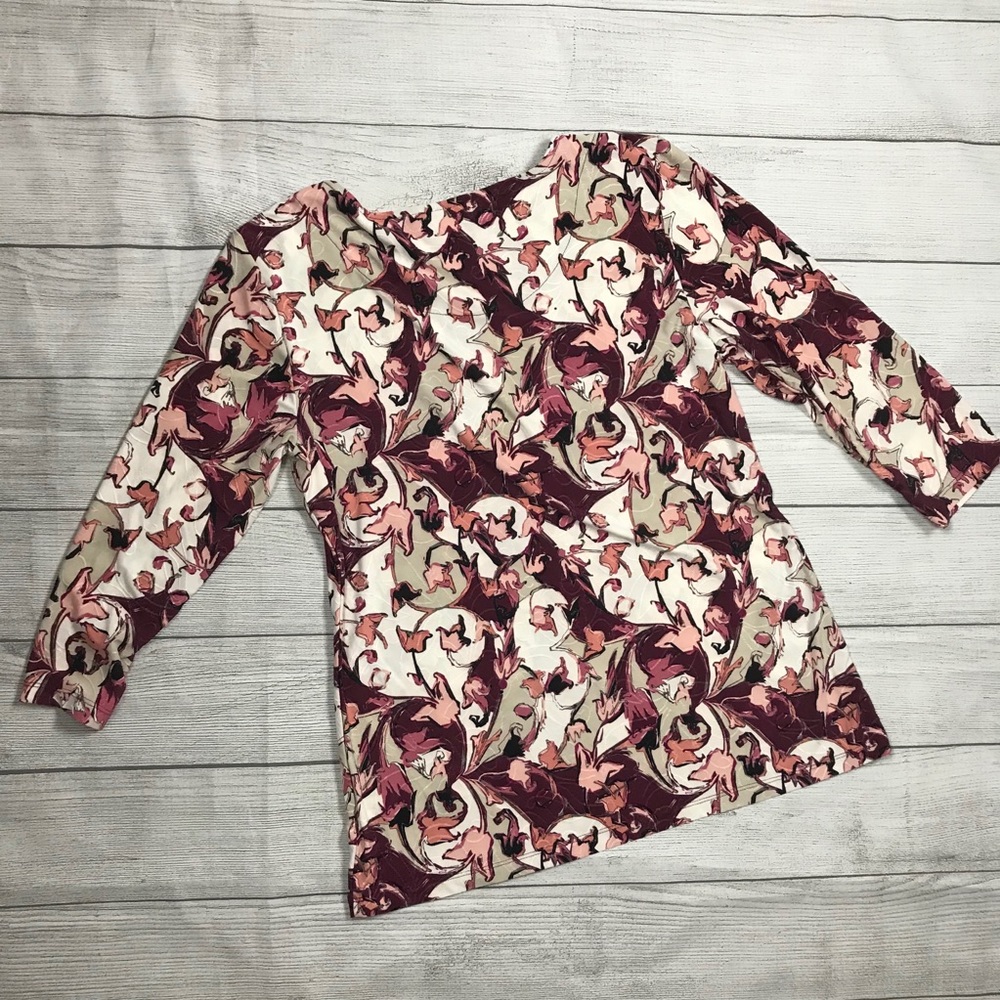 Womans 3/4 Sleeve Pull Over Top Size M - Picture 2 of 7